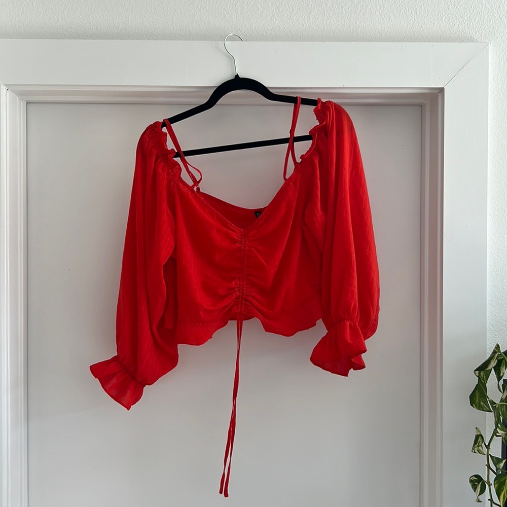 Red off the shoulder crop top h&m